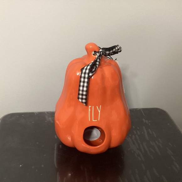 Rae Dunn Fly birdhouse - Picture 1 of 1